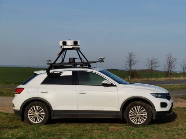 Mobile mapping system: Mosaic Viking camera and GNSS