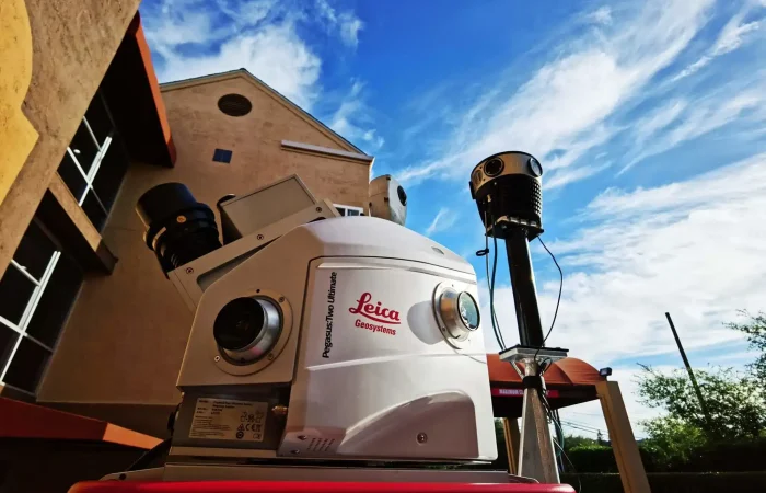 Mosaic 51, 360º mobile mapping camera mounting on WGI road surveying vehicle with Leica Pegasus scanner.